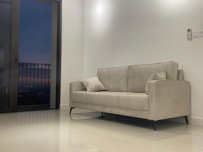 Kediaman Servis untuk Disewa di The Pulse Residence - Alex Low - Living Room - PropertyGuru.com.my