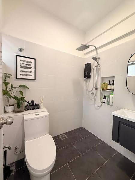 Pangsapuri untuk Dijual di Sri Kenangan - Abid Sabarudin - Bathroom - PropertyGuru.com.my