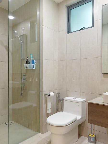 Kediaman Servis untuk Disewa di Datum Jelatek Residence - Sean Lim - Bathroom - PropertyGuru.com.my