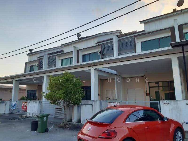 Rumah Teres 2-Tingkat untuk Dijual di Bandar Indera Mahkota (Kuantan) - CHIA KUM HOONG - Exterior - PropertyGuru.com.my