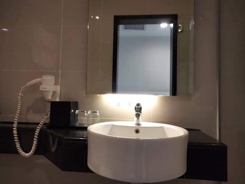 Kediaman Servis untuk Disewa di Centrestage Designer Suite - Jay Yong - Bathroom - PropertyGuru.com.my