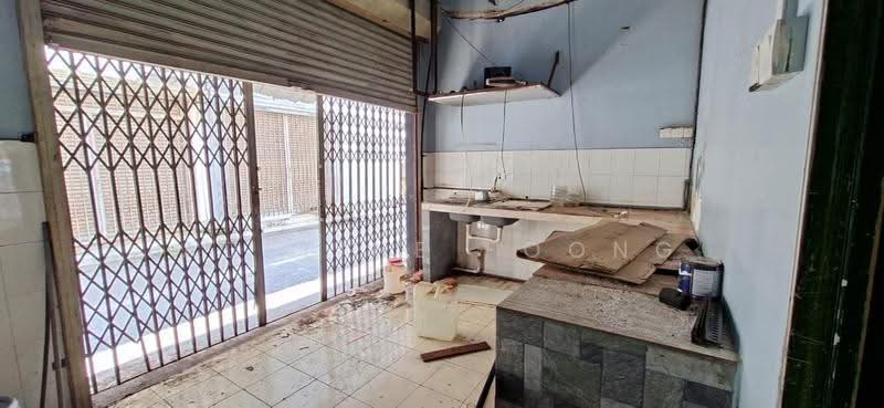 Shop for Rent in Port Klang (Pelabuhan Klang) (Selangor) - Adeline Foong - Interior - PropertyGuru.com.my