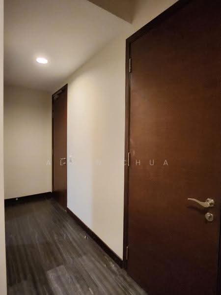 Condominium for Sale at Hampshire Residences - Alvin Chua - Corridor - PropertyGuru.com.my