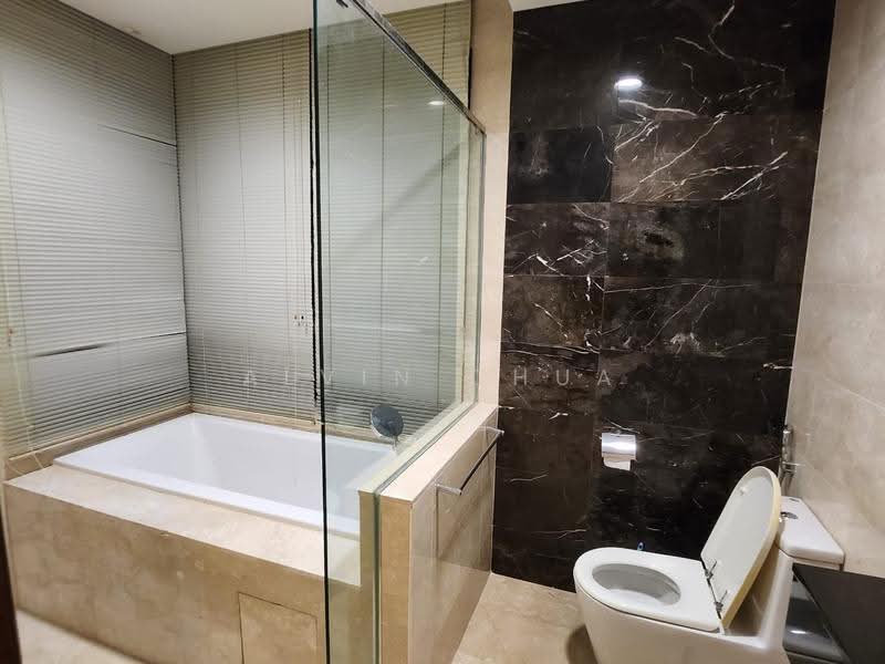 Condominium for Sale at Hampshire Residences - Alvin Chua - Bathroom - PropertyGuru.com.my