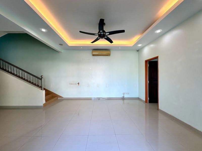 Semi-Detached House for Sale in Bandar Country Homes (Rawang) - Richard Ooi - Living Room - PropertyGuru.com.my