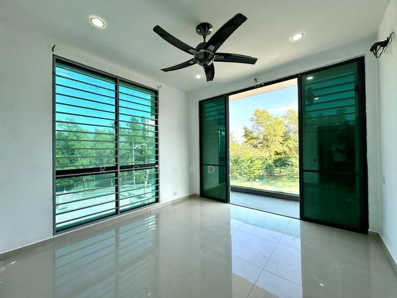 Semi-Detached House for Sale in Bandar Country Homes (Rawang) - Richard Ooi - View - PropertyGuru.com.my