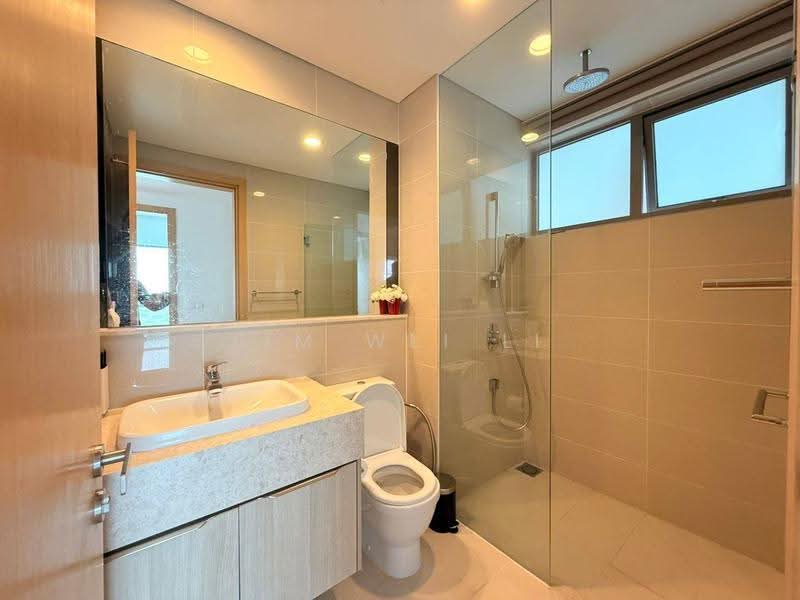 Kediaman Servis untuk Dijual di Southern Marina Residences - Lim Wei Li - Bathroom - PropertyGuru.com.my