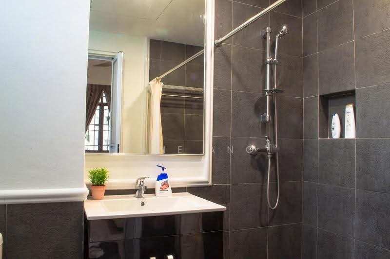 Pangsapuri untuk Disewa di Noble Villa - Jane Ang - Bathroom - PropertyGuru.com.my