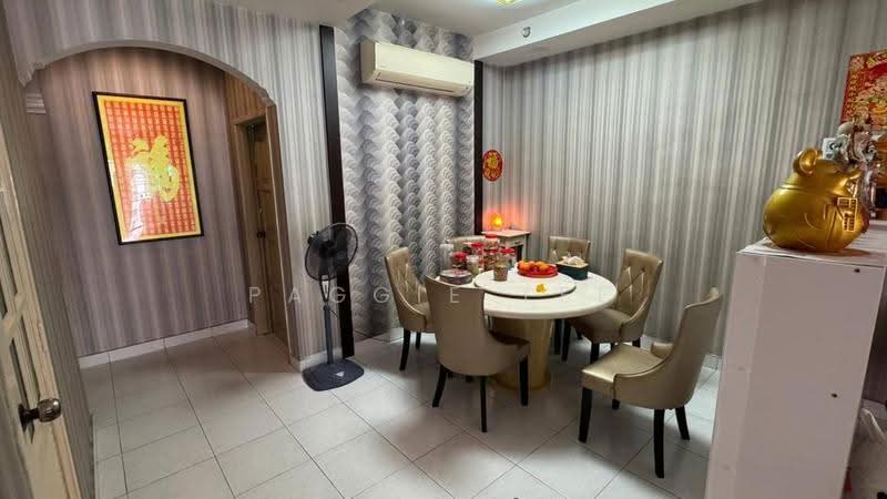 2-storey Terraced House for Sale in Taman Seri Orkid (Skudai) - Paggie Tee - Dining Room - PropertyGuru.com.my
