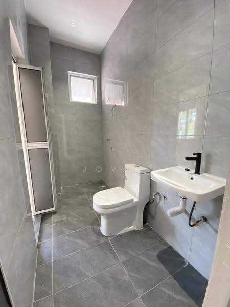 Rumah Teres 2-Tingkat untuk Dijual di Bandar Baru Permas Jaya (Permas Jaya) - Jovel Lim - Bathroom - PropertyGuru.com.my