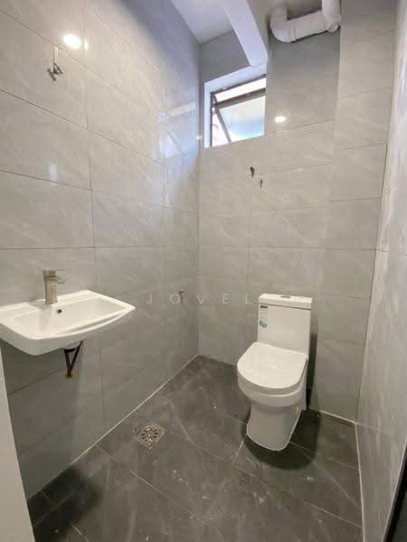 Rumah Teres 2-Tingkat untuk Dijual di Bandar Baru Permas Jaya (Permas Jaya) - Jovel Lim - Bathroom - PropertyGuru.com.my
