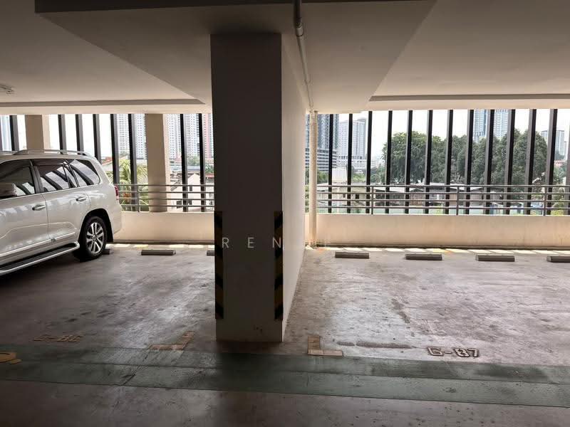 Kediaman Servis untuk Dijual di Duta Park Residences - Renee Chin - Car Park - PropertyGuru.com.my