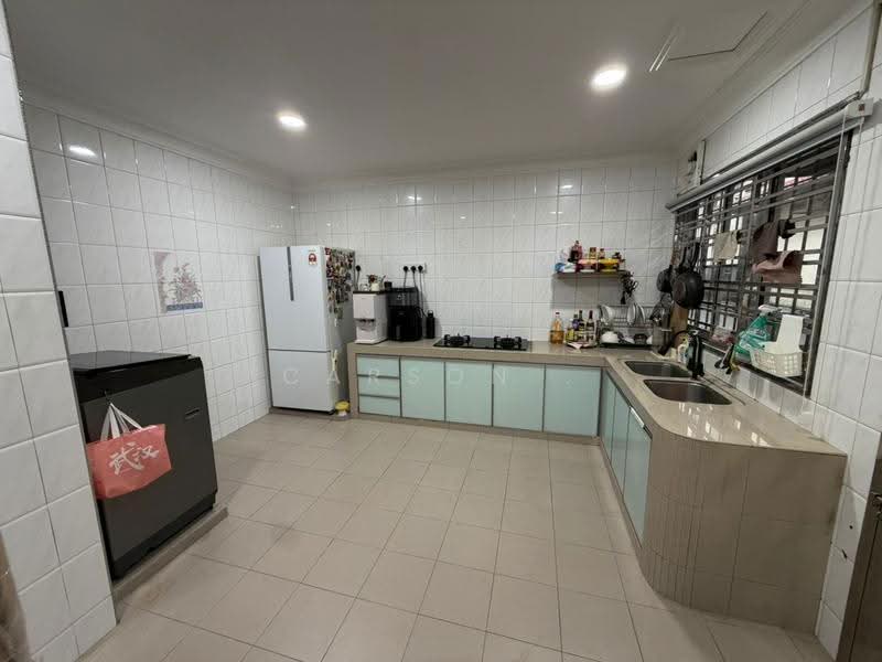 Rumah Teres 2-Tingkat untuk Dijual di Permas Jaya (Johor Bahru) - Carson . - Kitchen - PropertyGuru.com.my