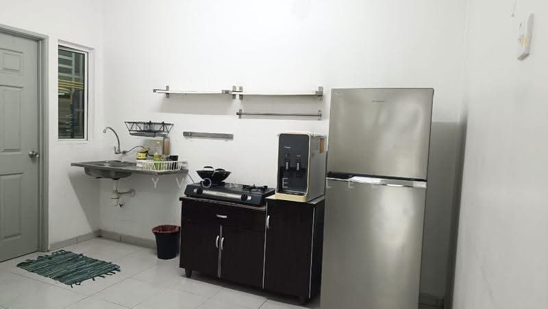 Condominium for Rent at Kelisa Heights - Yvonne Lee - Kitchen - PropertyGuru.com.my