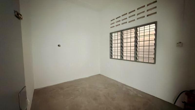 Shop / Office untuk Disewa di Taman Bukit Nuri Indah (Rasah) - Marcus Yeow - PropertyGuru.com.my