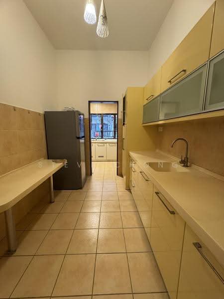 2.5-storey Terraced House for Sale in Sunway Spk (Kuala Lumpur) - Steve Chong - Kitchen - PropertyGuru.com.my