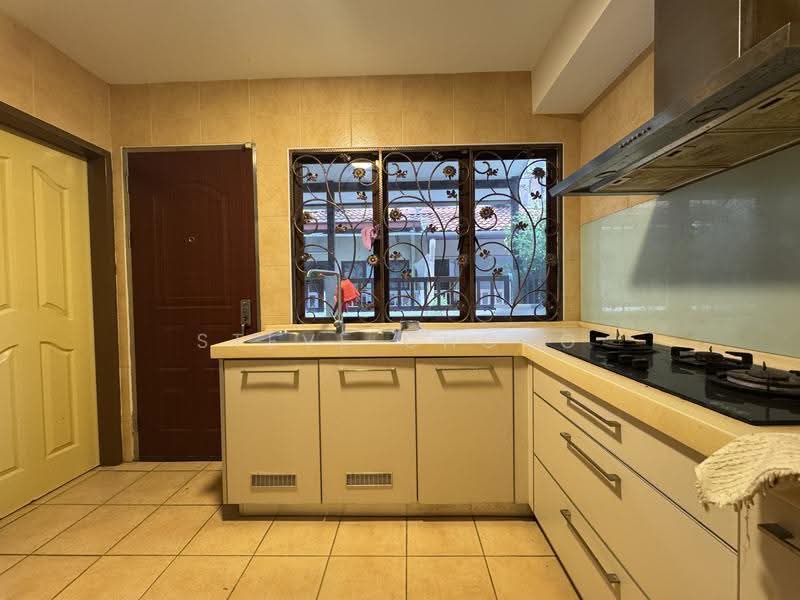 2.5-storey Terraced House for Sale in Sunway Spk (Kuala Lumpur) - Steve Chong - Kitchen - PropertyGuru.com.my