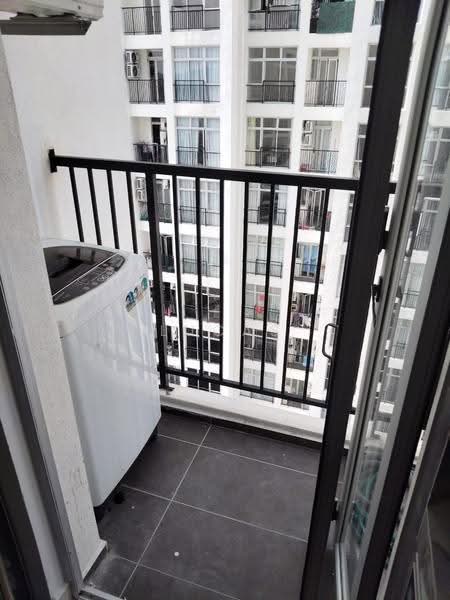Kediaman Servis untuk Disewa di Midas @ Seri Alam - Lucas Tan - Balcony - PropertyGuru.com.my