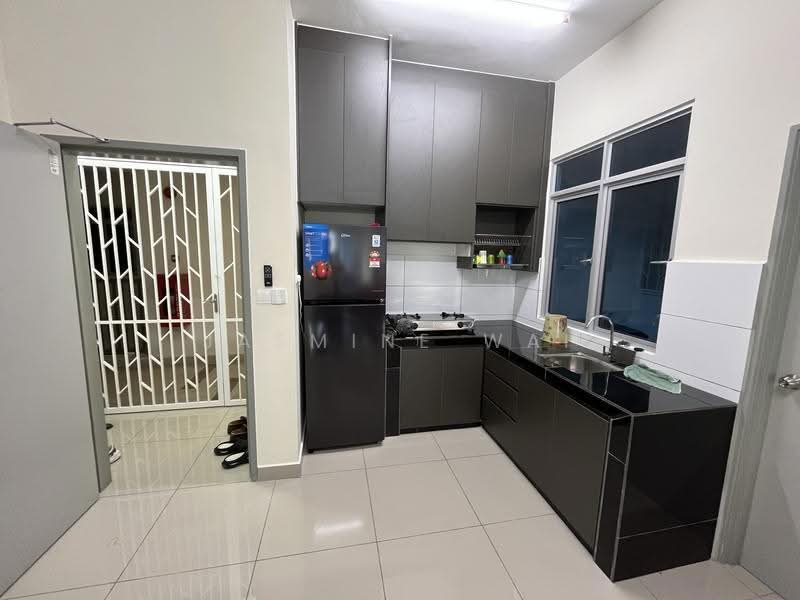 Service Residence for Rent at Nexus @ Kajang Station (Tower B) - Jasmine Wai - Kitchen - PropertyGuru.com.my