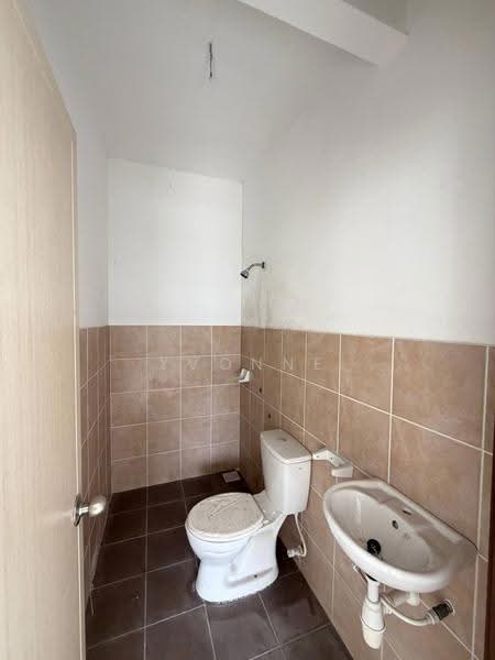 2.5-storey Terraced House for Sale in Taman Scientex Senai (Senai) - Yvonne Lim - PropertyGuru.com.my
