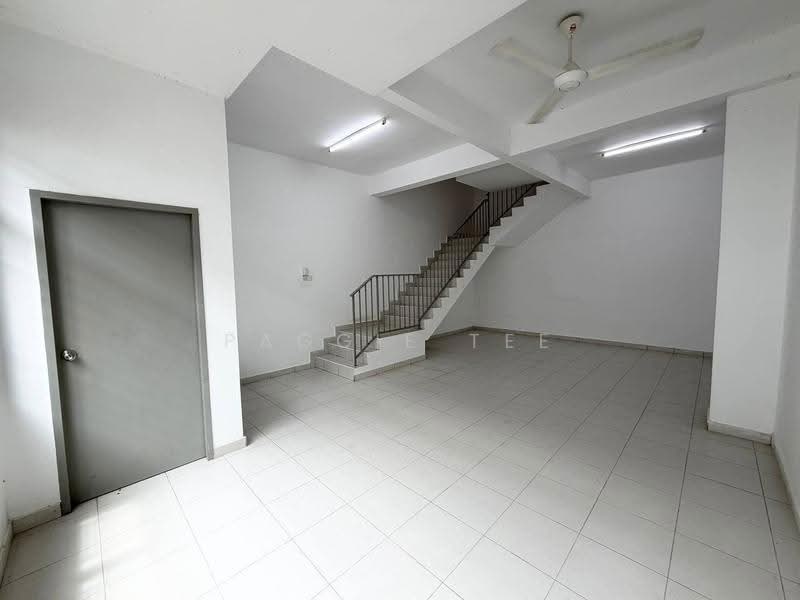2.5-storey Terraced House for Sale in Taman Pulai Mutiara (Iskandar Puteri (Nusajaya)) - Paggie Tee - Interior - PropertyGuru.com.my