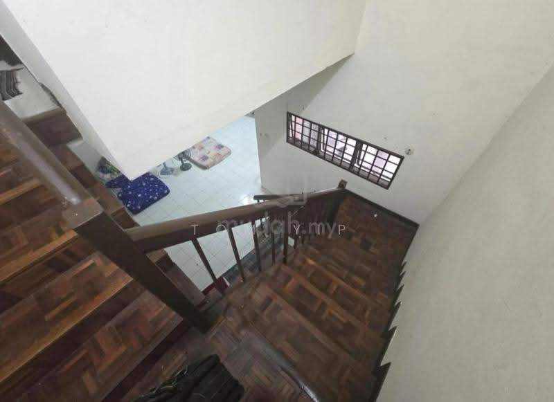 2-storey Terraced House for Sale in Desa Coalfields (Sungai Buloh) - Tom Yip - Interior - PropertyGuru.com.my