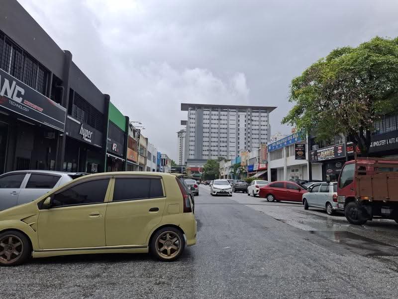 Kilang untuk Dijual di Pjs 11 (Sunway) - FC Wong - Exterior - PropertyGuru.com.my