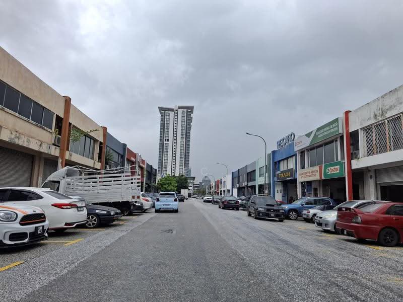 Kilang untuk Dijual di Pjs 11 (Sunway) - FC Wong - Exterior - PropertyGuru.com.my
