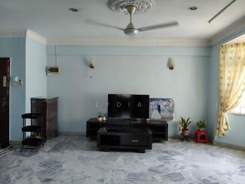 Pangsapuri untuk Disewa di Subang Perdana Goodyear Court 7 - Lydia Loo - Living Room - PropertyGuru.com.my