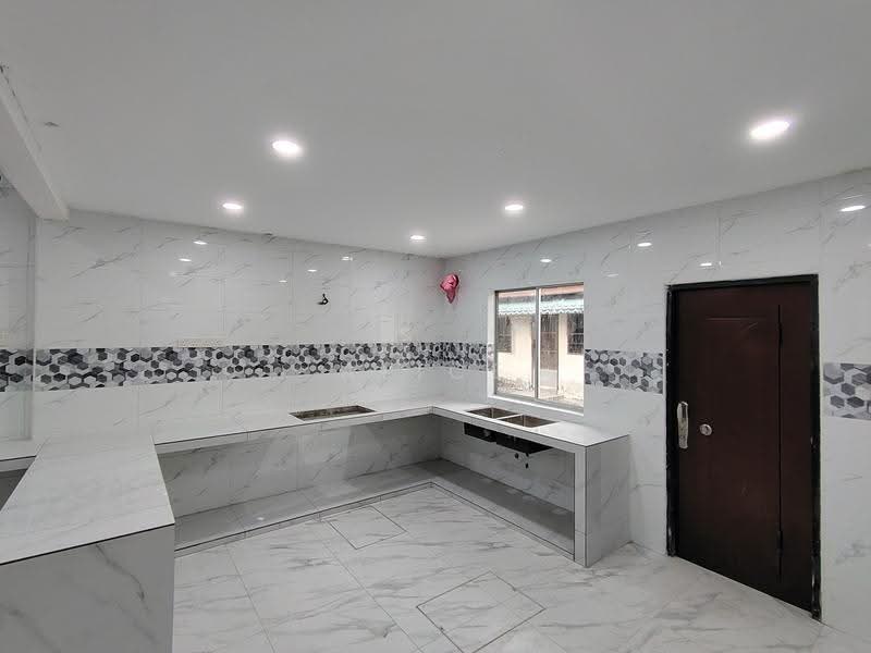 Rumah Teres 1-Tingkat untuk Dijual di Taman Klang Jaya (Klang) - Alice Wong - Kitchen - PropertyGuru.com.my