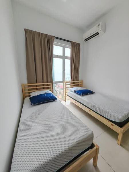 Service Residence for Sale at Skysuites @ Meldrum Hills - John Sia - Bedroom - PropertyGuru.com.my