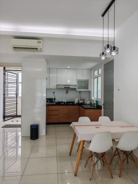 Service Residence for Sale at Skysuites @ Meldrum Hills - John Sia - Kitchen - PropertyGuru.com.my