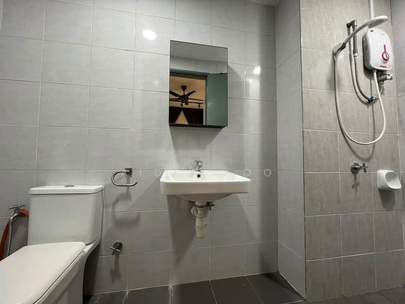 Condominium for Sale at The Edge Residence - Aiden Foo - Bathroom - PropertyGuru.com.my