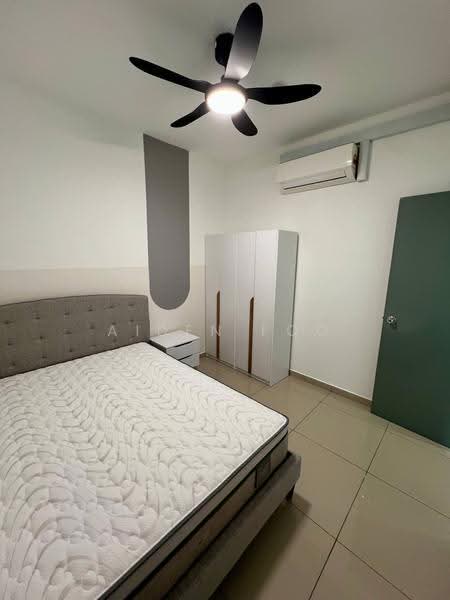 Condominium for Sale at The Edge Residence - Aiden Foo - Bedroom - PropertyGuru.com.my