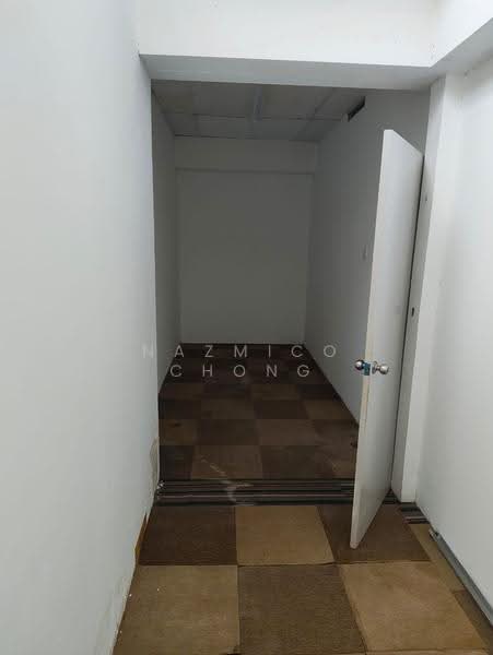 Shop / Office untuk Dijual di Taman Desa (Kuala Lumpur) - Nazmico Chong - Interior - PropertyGuru.com.my
