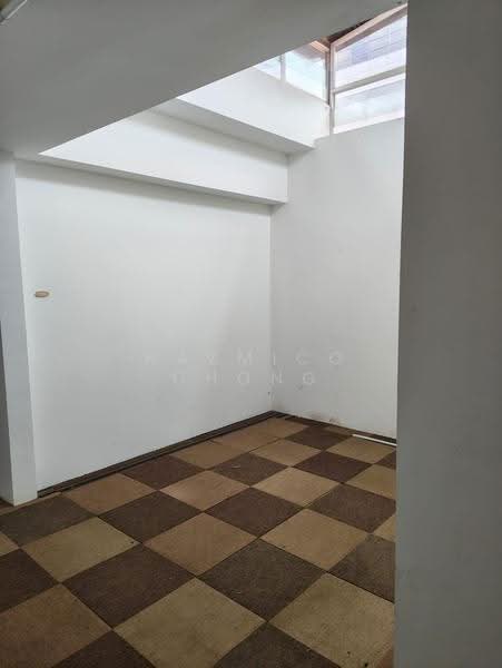 Shop / Office untuk Dijual di Taman Desa (Kuala Lumpur) - Nazmico Chong - Interior - PropertyGuru.com.my