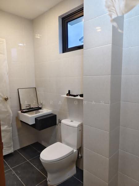 Bungalow House for Rent in Bertam Perdana 2 (Kepala Batas) - Azura Ghani - Bathroom - PropertyGuru.com.my