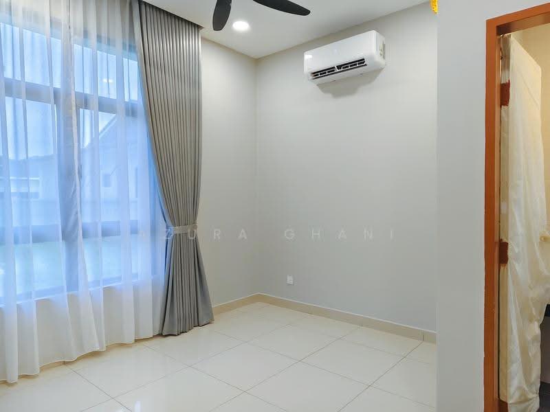 Bungalow House for Rent in Bertam Perdana 2 (Kepala Batas) - Azura Ghani - Interior - PropertyGuru.com.my
