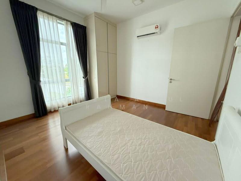 Bungalow House for Rent in Nilai (Negeri Sembilan) - Norlela Abdul Rahman - Bedroom - PropertyGuru.com.my