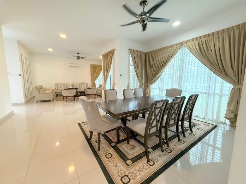 Bungalow House for Rent in Nilai (Negeri Sembilan) - Norlela Abdul Rahman - Dining Room - PropertyGuru.com.my