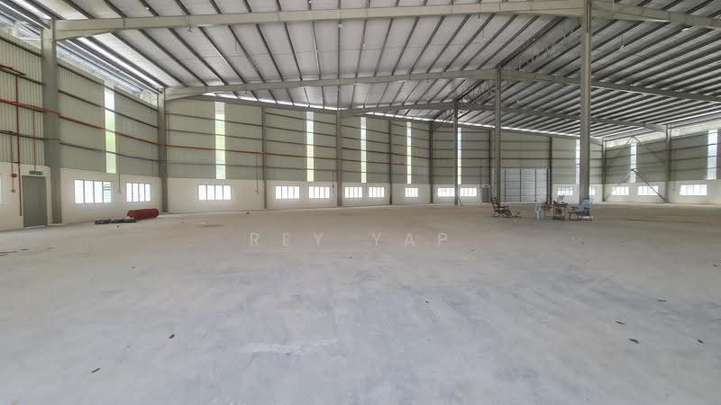 Warehouse for Rent in Bandar Puncak Alam (Puncak Alam) - Rey Yap - Interior - PropertyGuru.com.my
