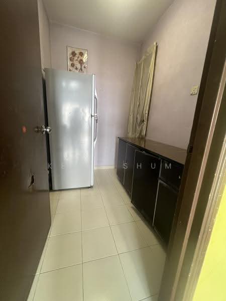 Apartment for Sale at Villa Krystal @ Bandar Selesa Jaya - Keith Shum - Kitchen - PropertyGuru.com.my
