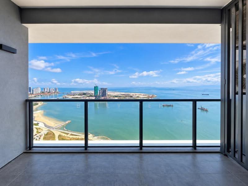 Kediaman Servis untuk Dijual di Marriott Residence @ Gurney - Billy Teh - Balcony - PropertyGuru.com.my