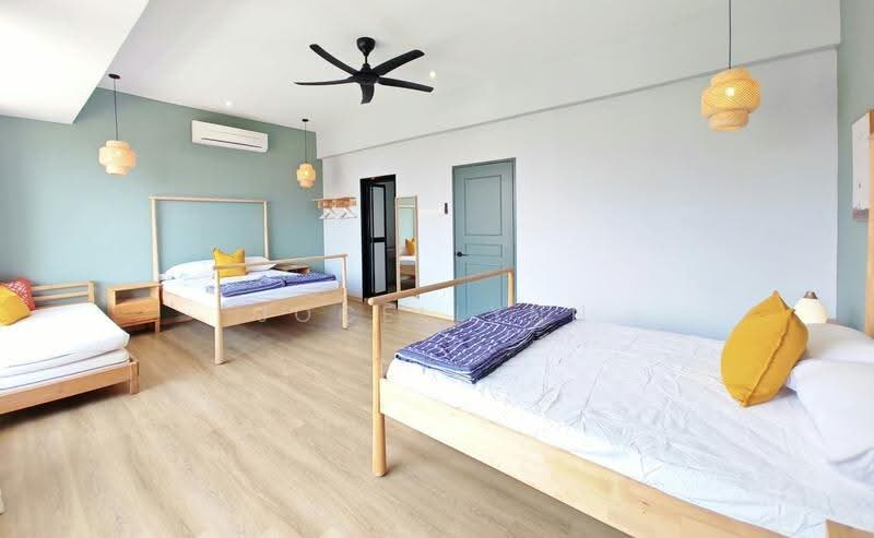 3-storey Terraced House for Rent in Batu Ferringhi (Penang) - Jocellynn Lee - PropertyGuru.com.my