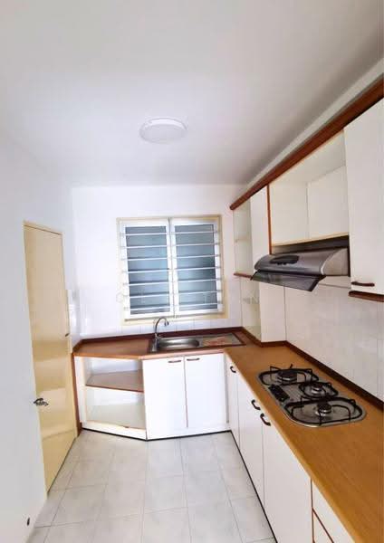 Apartment for Sale at Kota Emas - Clifton Chee - Kitchen - PropertyGuru.com.my