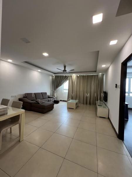 Kondominium untuk Dijual di Pearl Regency - BB Koay Min Hooi - Living Room - PropertyGuru.com.my