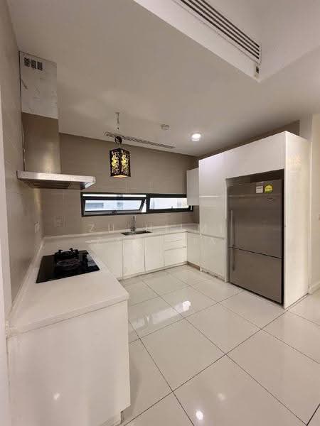 Kondominium untuk Dijual di The Veo - Zulhilmi Zakaria - Kitchen - PropertyGuru.com.my