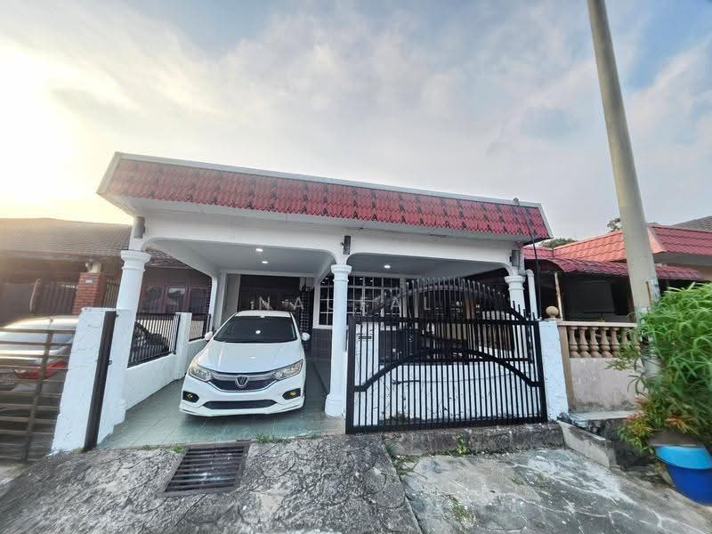 Rumah Teres 1-Tingkat untuk Dijual di Taman Tuanku Jaafar (Sungai Gadut) - Naufal Ahmad Azahari - PropertyGuru.com.my