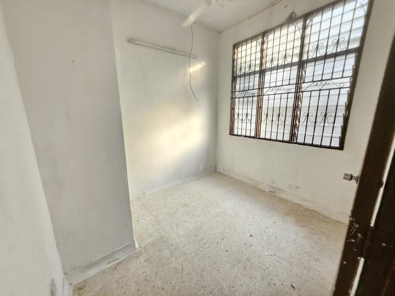 Rumah Teres 1-Tingkat untuk Dijual di Taman Tuanku Jaafar (Sungai Gadut) - Naufal Ahmad Azahari - PropertyGuru.com.my