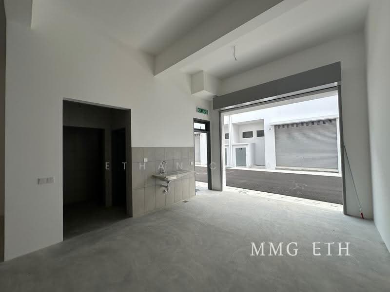 Shop / Office for Rent in Bandar Rimbayu (Telok Panglima Garang) - Ethan Chua - Interior - PropertyGuru.com.my